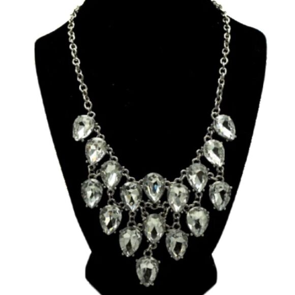 Statement necklace   - Picture 1 of 3